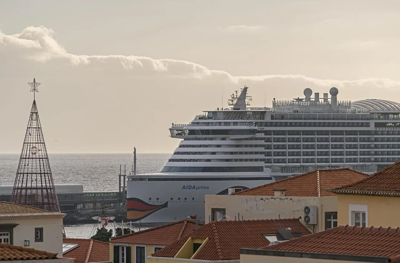 Apartment Faa Rentals 31 De Janeiro By An Island Apart Funchal